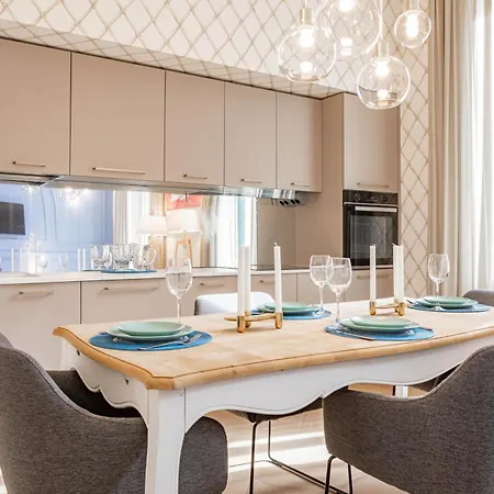 Appartement H11 [lumière D'or] Centro