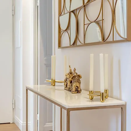 H11 [lumière D'or] Centro Appartement San Remo