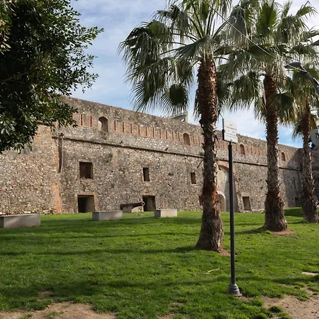 H11 [lumière D'or] Centro Appartement *