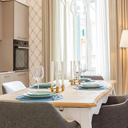 H11 [lumière D'or] Centro * San Remo